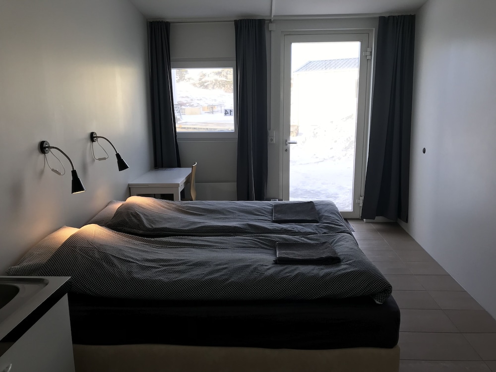 Laekjarkot Rooms And Cottages 9/39