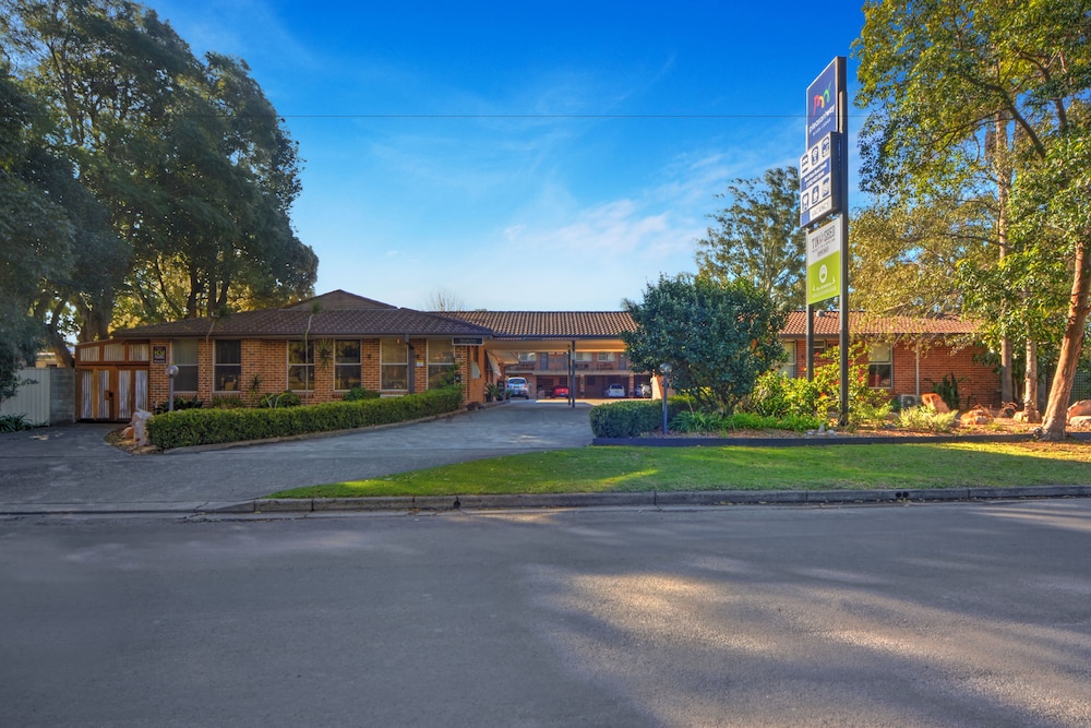 Pleasant Way Motel 51/67