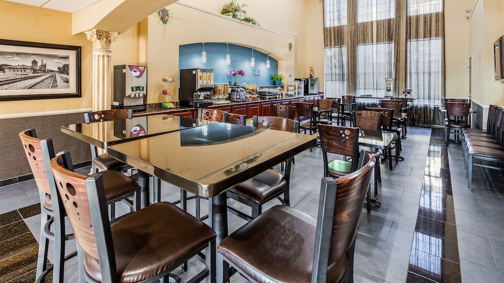 restaurant-cafeteria