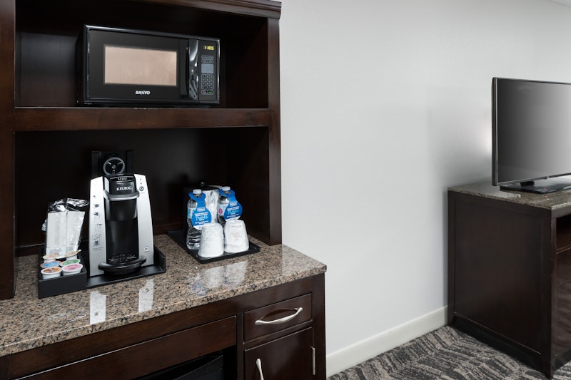 Hilton Garden Inn Dothan 22/23