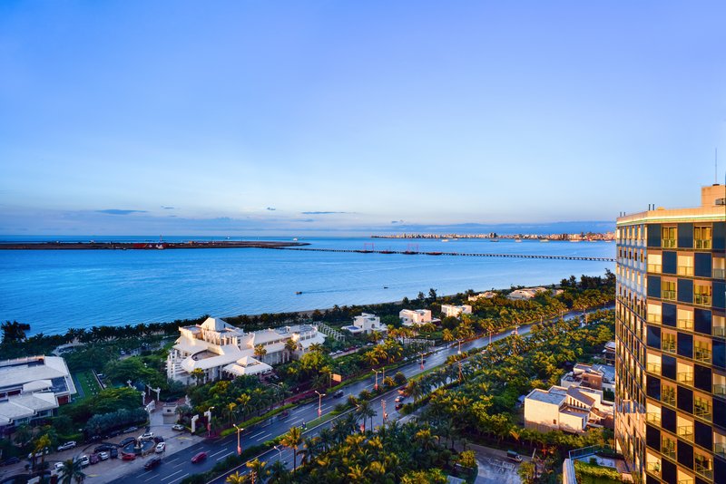 Holiday Inn Haikou West Coast 45/50