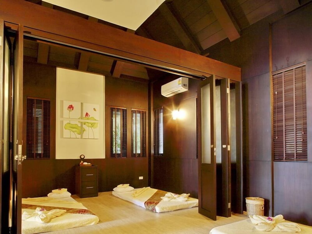 Tup Kaek Sunset Beach Resort and Spa 23/75