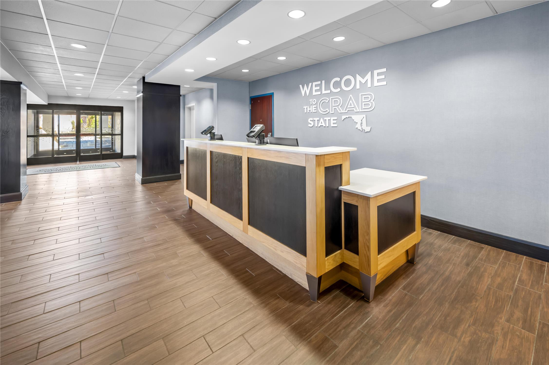 Lobby at Hampton Inn & Suites Camp Springs/ Andrews Afb, CAMP SPRINGS - MD