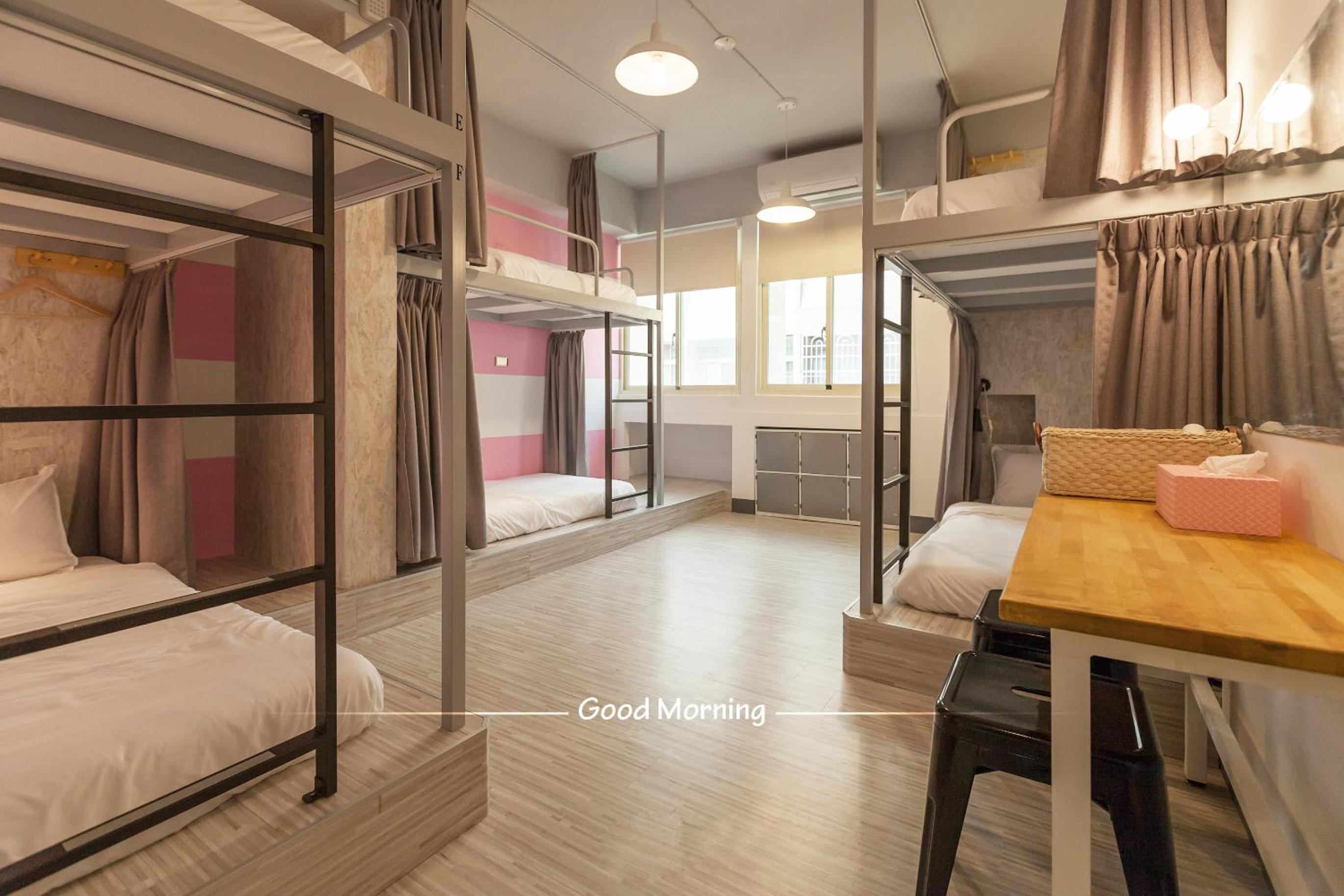 Female Dorm, Female Only, 6 Beds