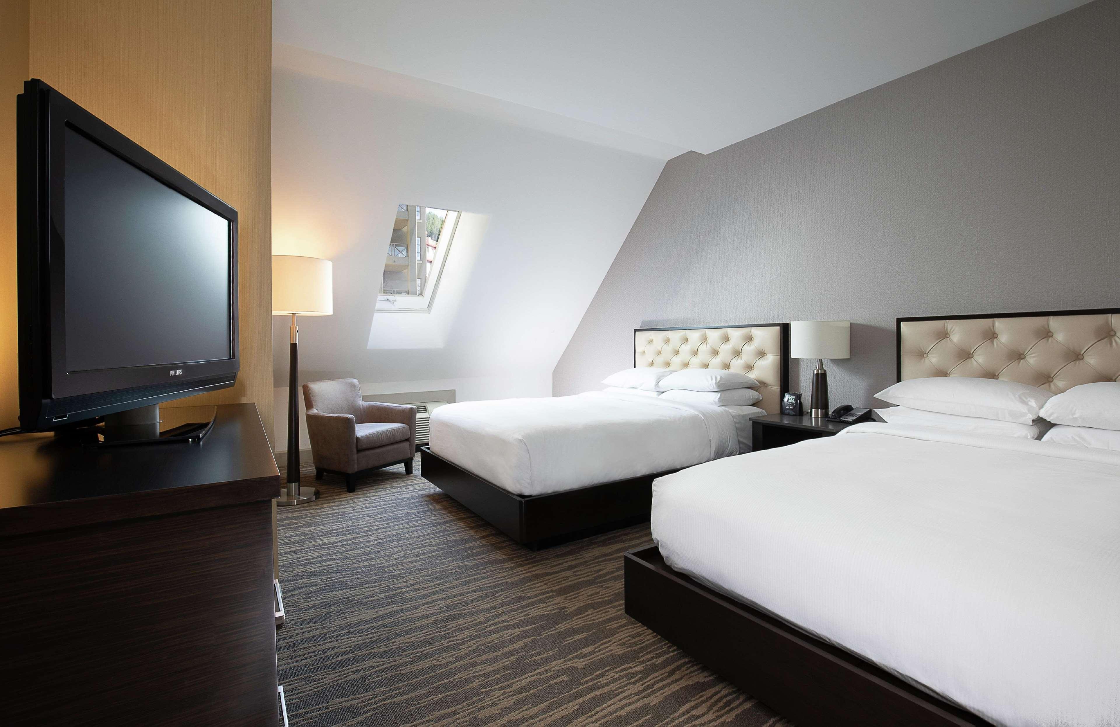 1 Bedroom, Glacier, Suite, 2 Queen Beds