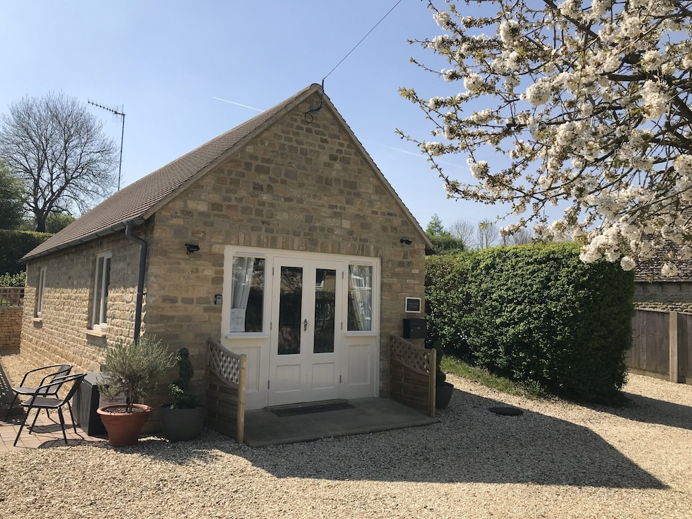Cherry Tree Cottage 31/38