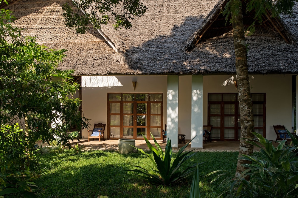 Tikitam Palms Boutique Hotel 2/50