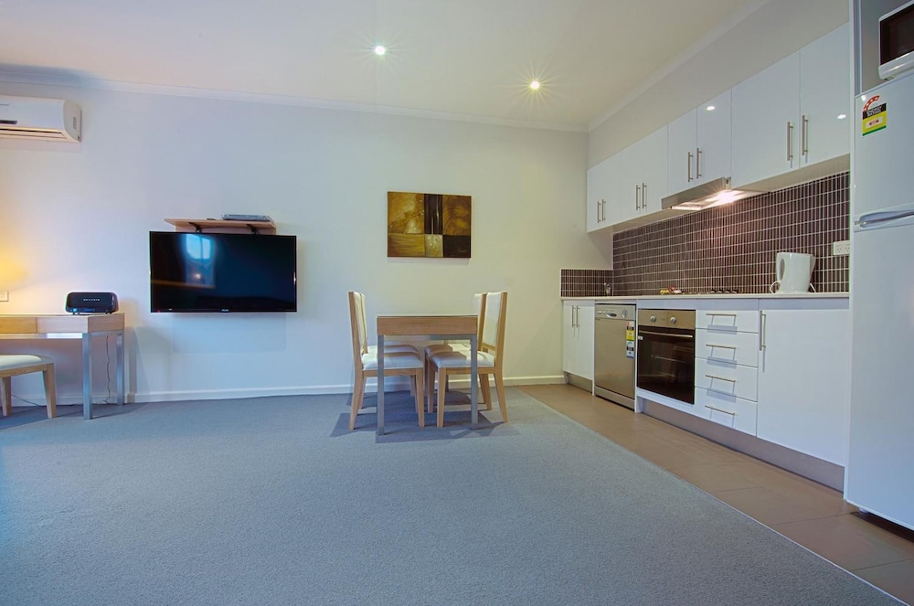 Brighton Serviced Apartments Ex Buckingham International Serviced Apartments 6/43