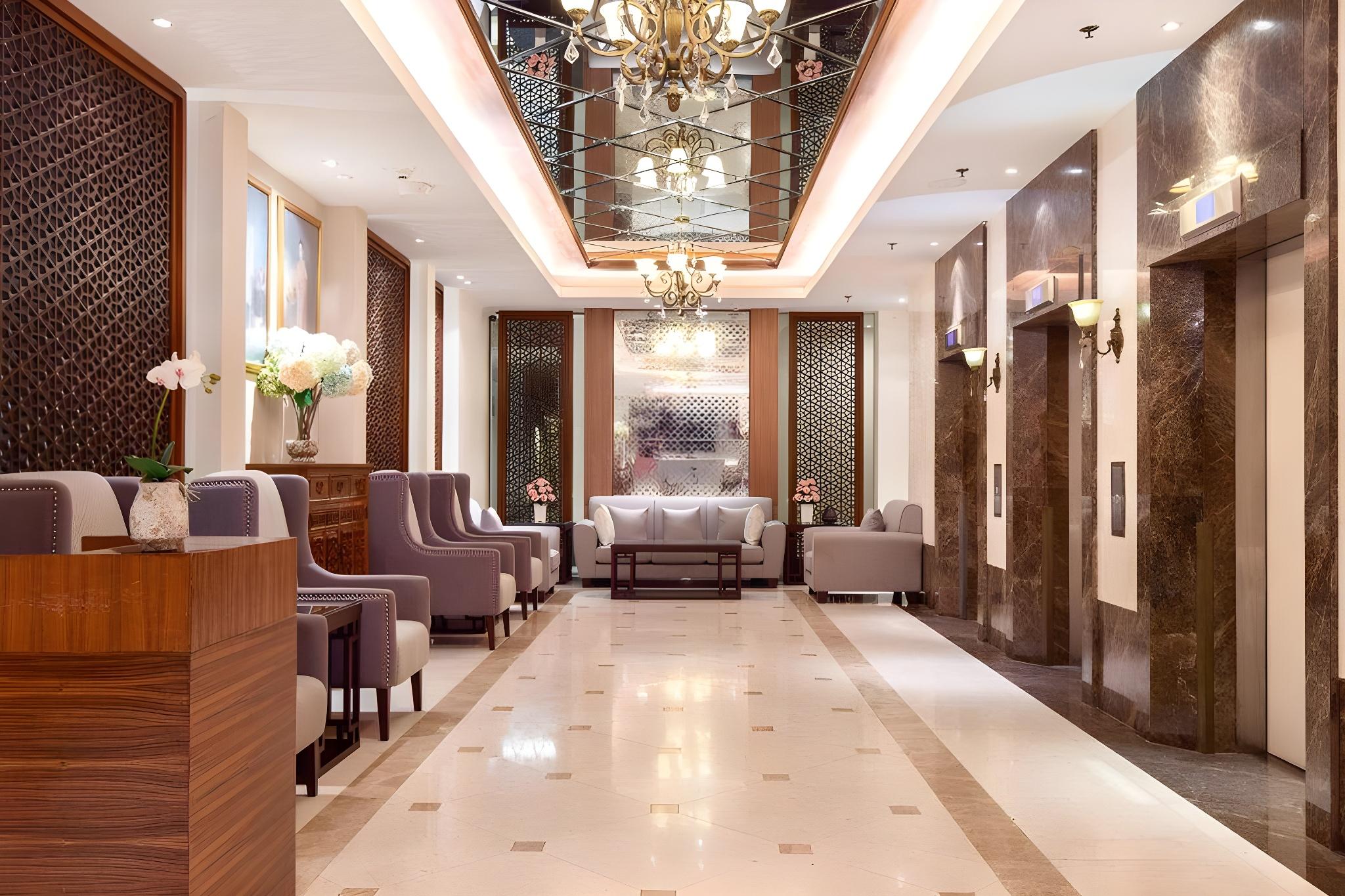 Lobby at Riverfront Bangkok, BANGKOK