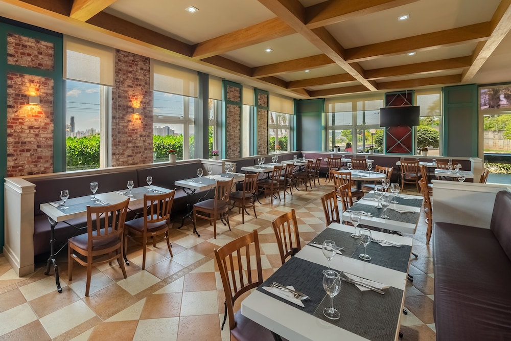 Ibis Sorocaba 36/50