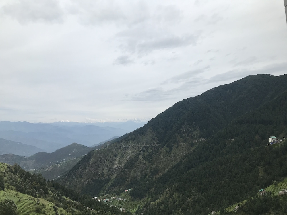 Fortune Park Dalhousie 48/60