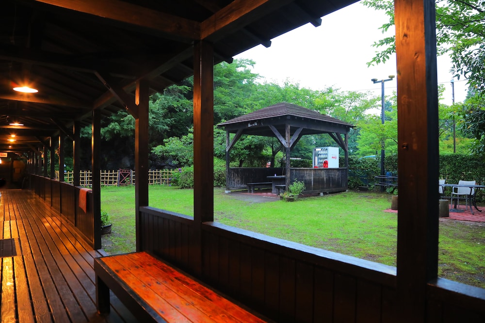 Sakura Sakura Onsen 61/62