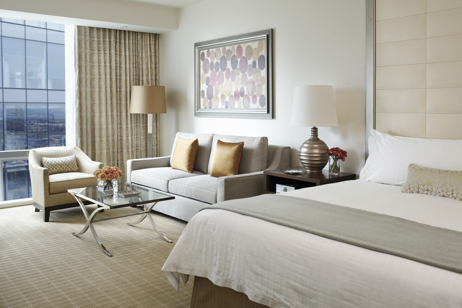 ROOM, KING BED, CITY VIEW, ACCESSIBLE