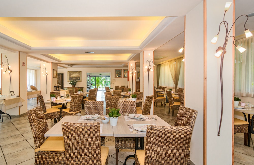 Hotel Nedy 26/47