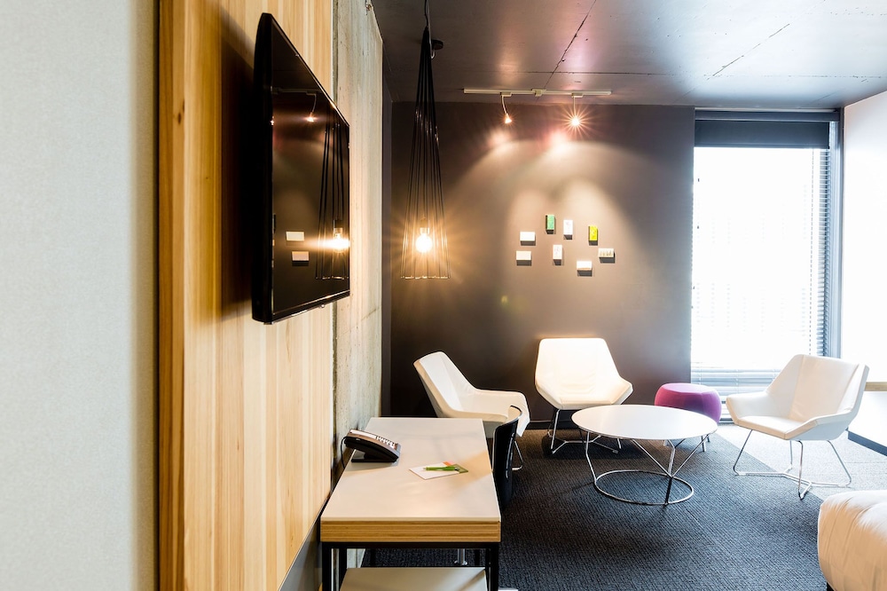 ALT HOTEL WINNIPEG 26/41