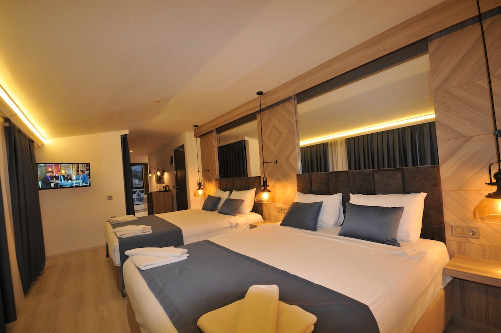 Class Beach Otel 20/50