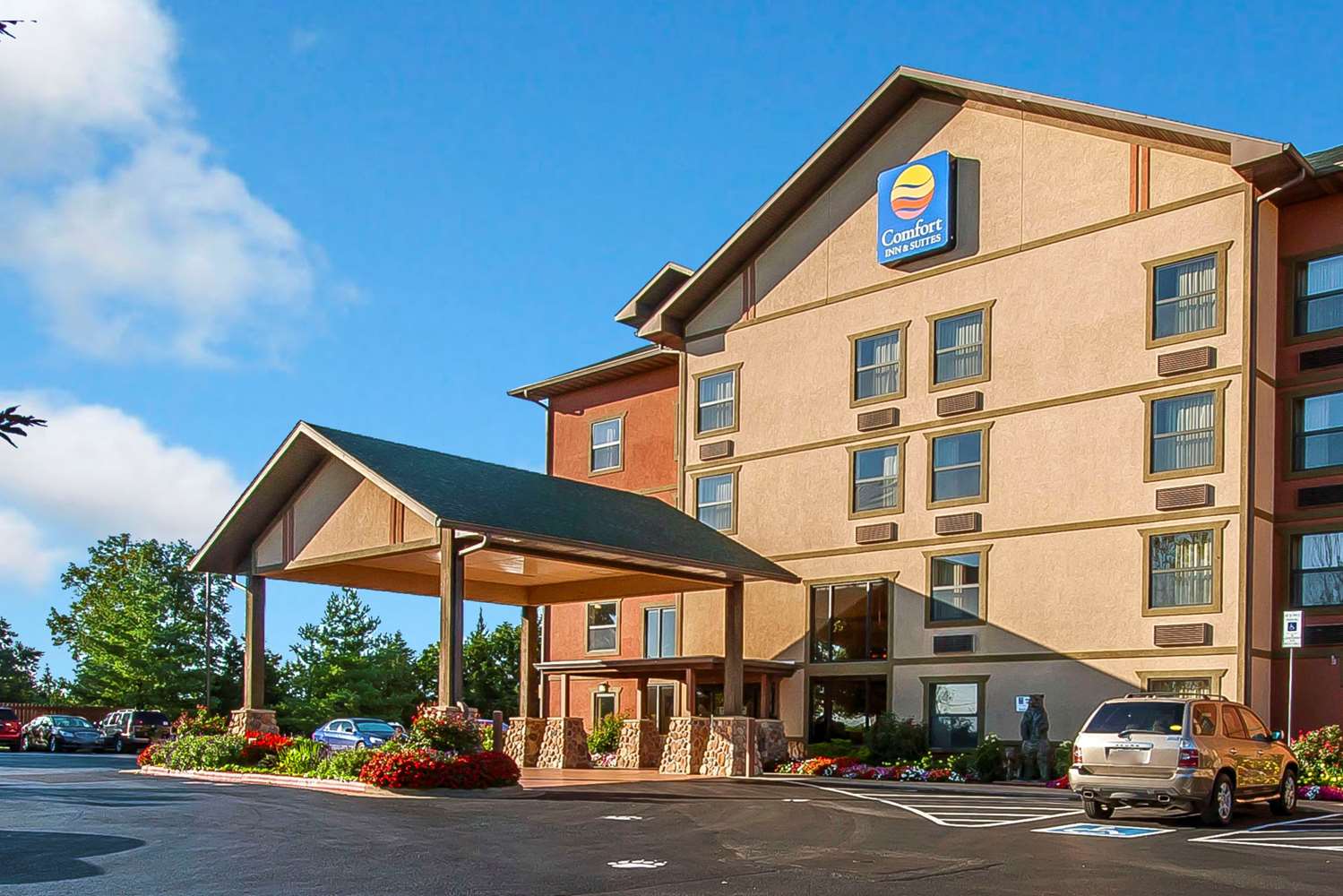 Comfort Inn and Suites Branson Meadows 44/44