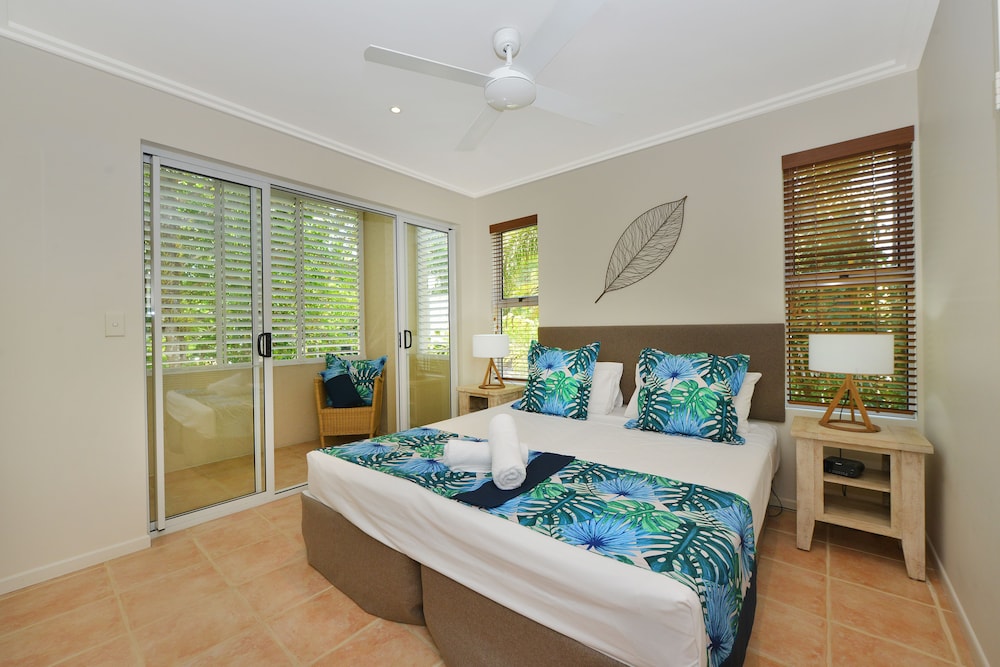 2 BEDROOMS, VILLA