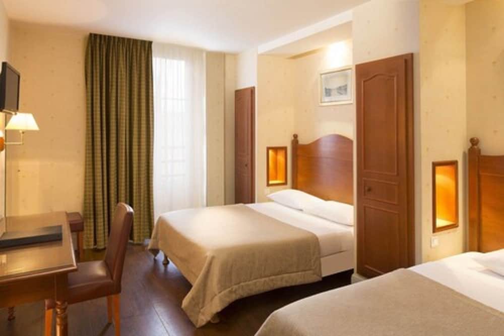 Central Hotel Paris 12/46