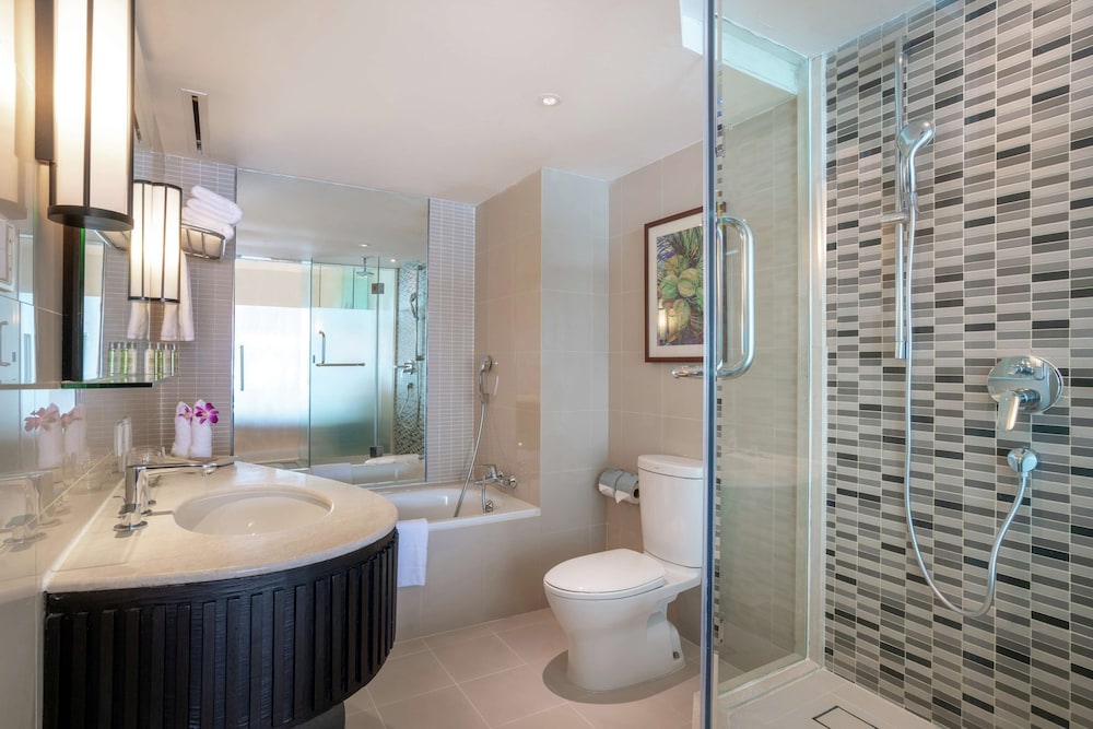 Pullman Phuket Karon Beach Resort 34/80