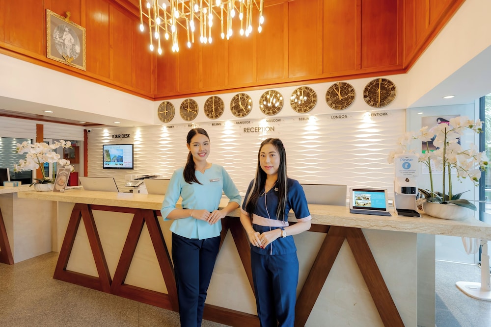 Andaman Beach Suites Hotel 12/69