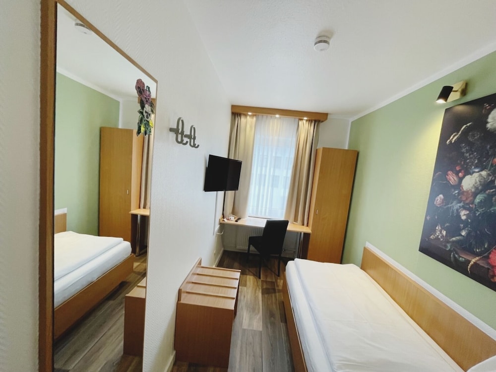 Europa Hotel 14/30