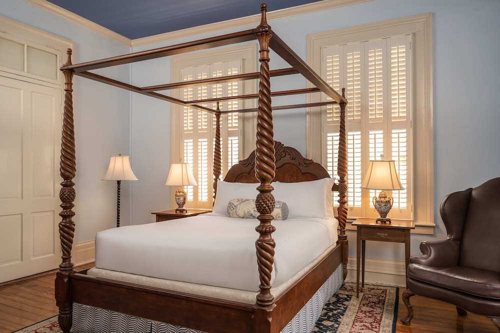 Jasmine House Inn 7/35
