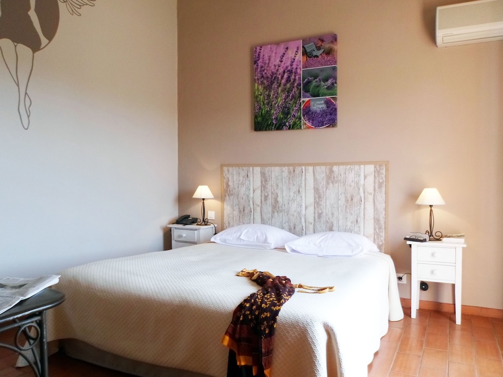 Hotel Les Ambres 15/49