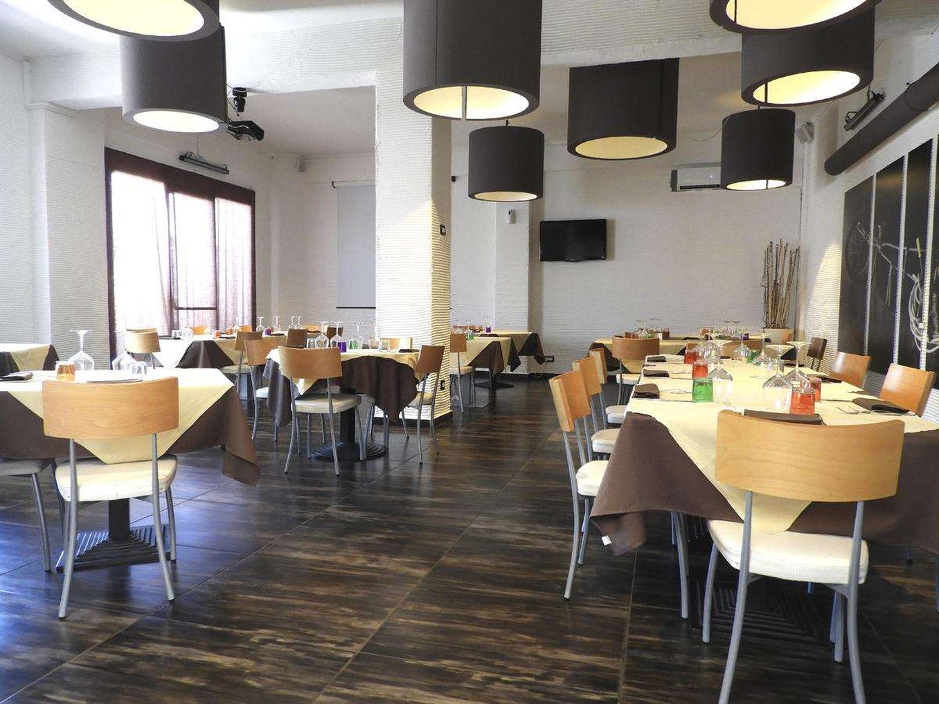 Hotel Scigliano 24/36