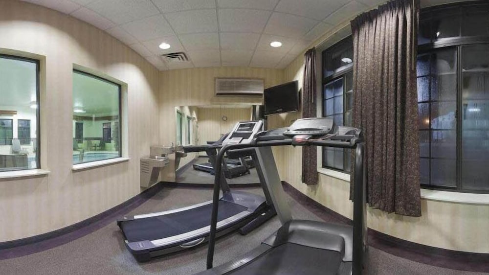 Holiday Inn Express Greensburg 31/50