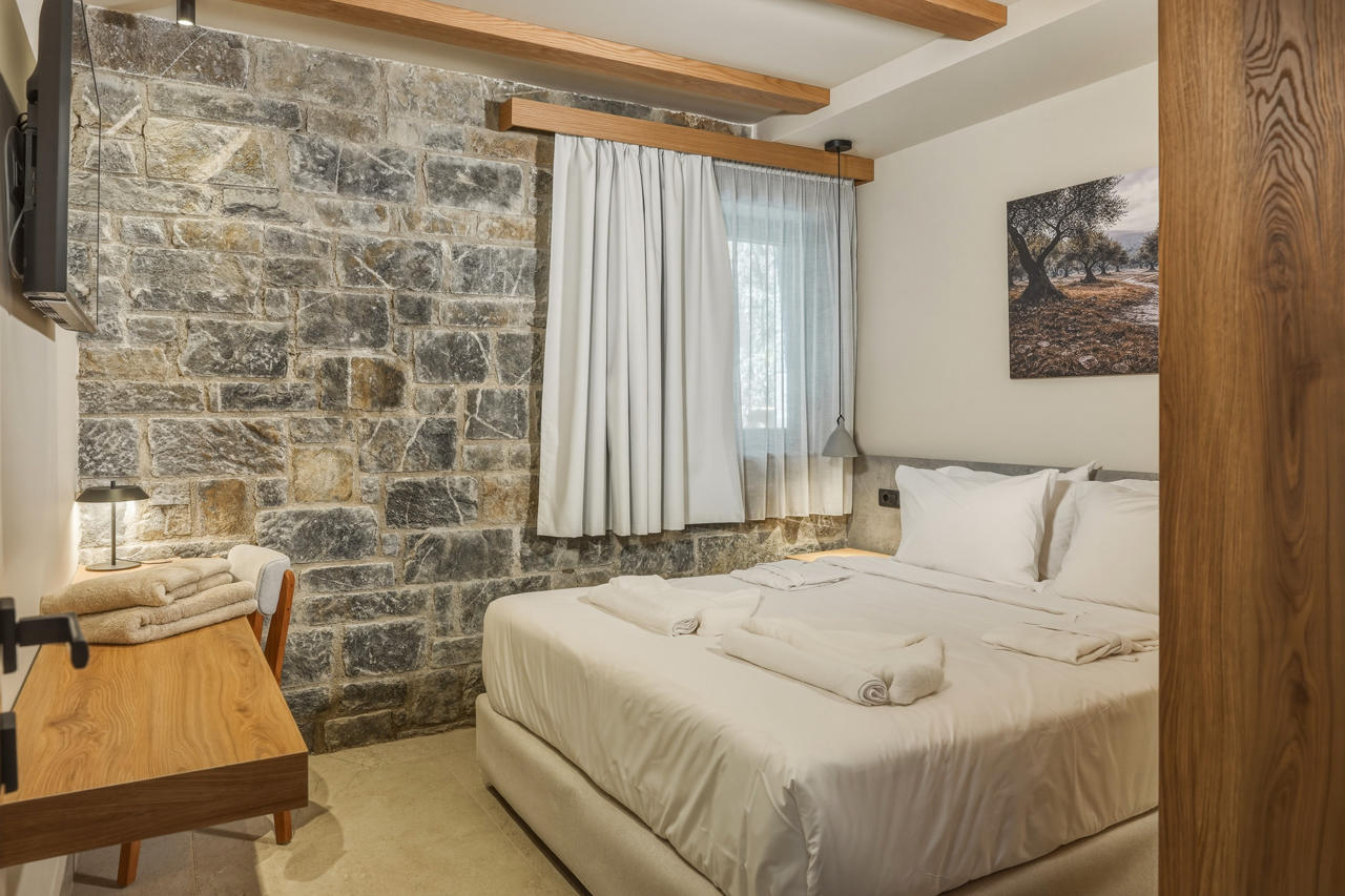 VOLTA Seaside hotel - Adult-only 55/90