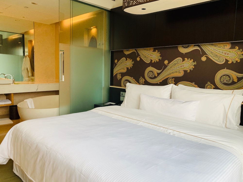 The Westin Gurgaon New Delhi 17/60