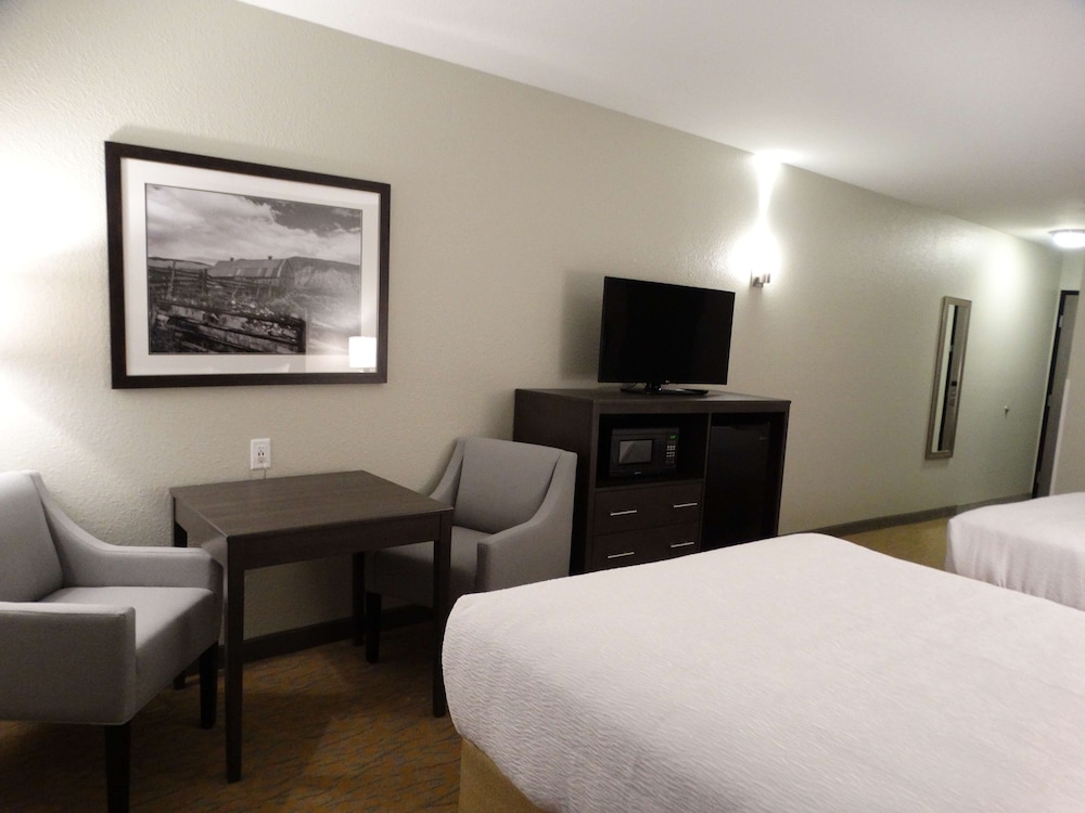 Best Western Plus The Inn At Hells Canyon 13/36