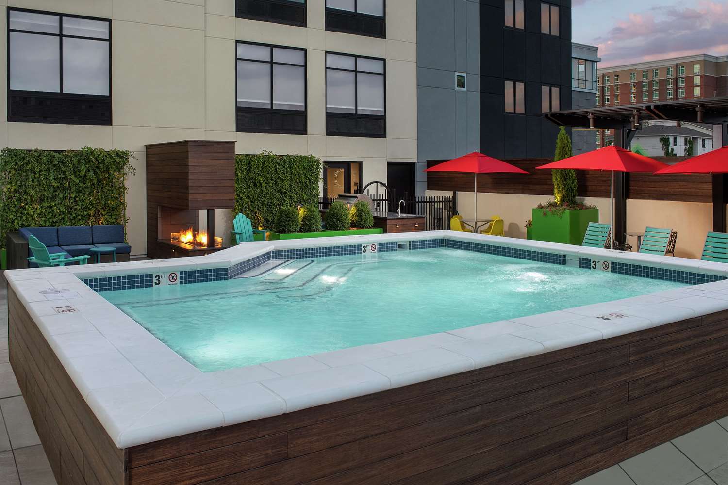 Home2 Suites By Hilton Nashville Downtown Convention Center 48/49