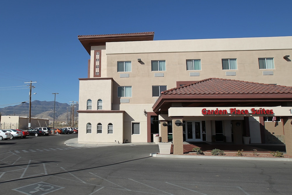 Garden Place Suites 58/61