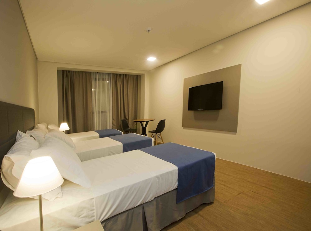 Fity Hotel 13/35