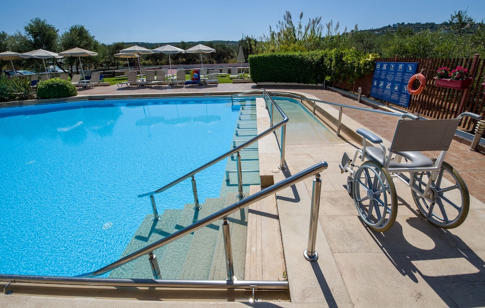 Eria Resort Accessible Holidays 12/33