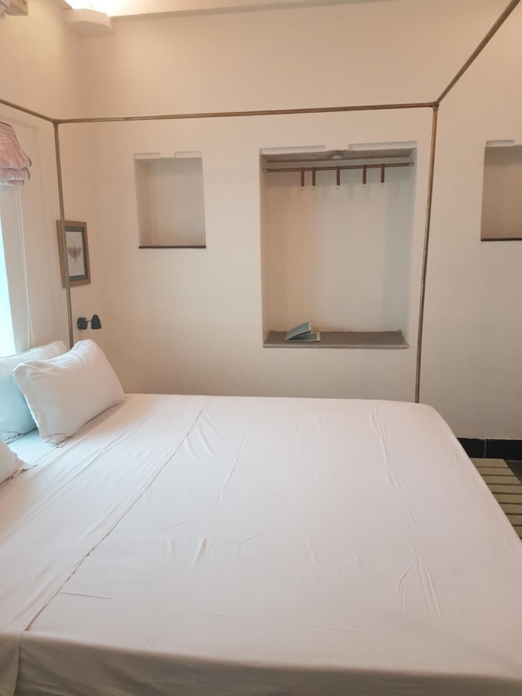 HOTEL RANGNIWAS PALACE 6/52
