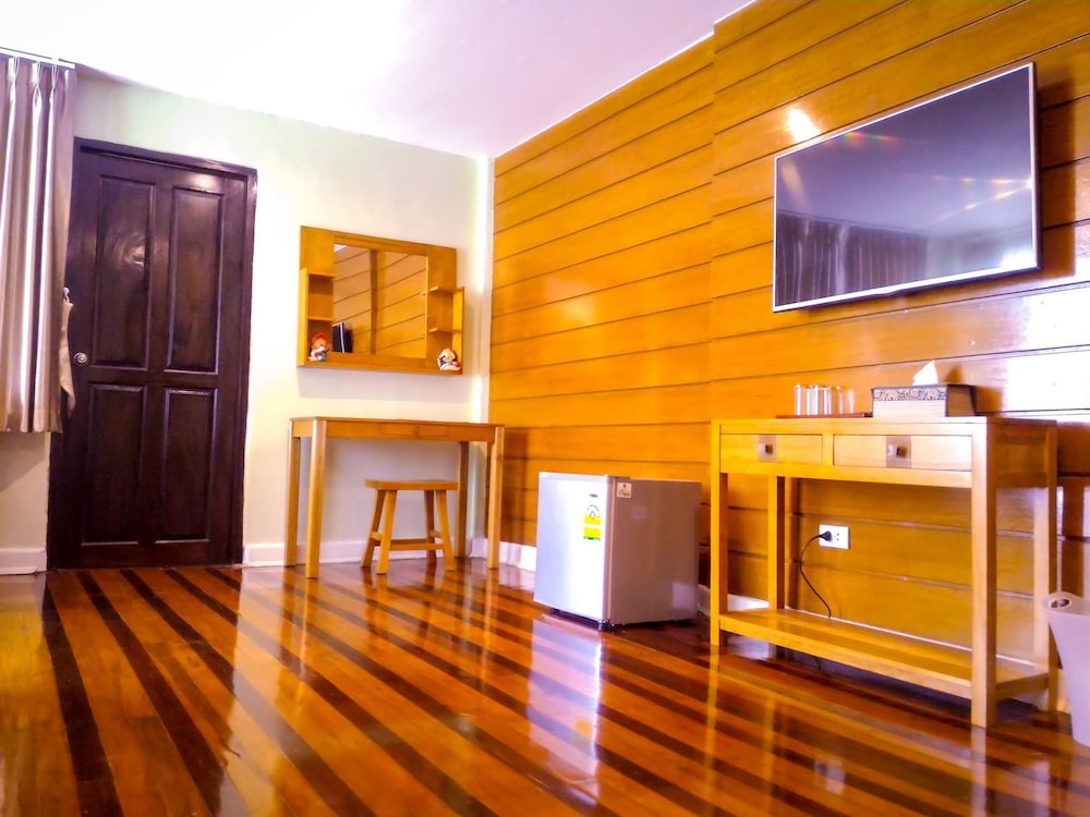 Delio Boutique Hotel 50/62