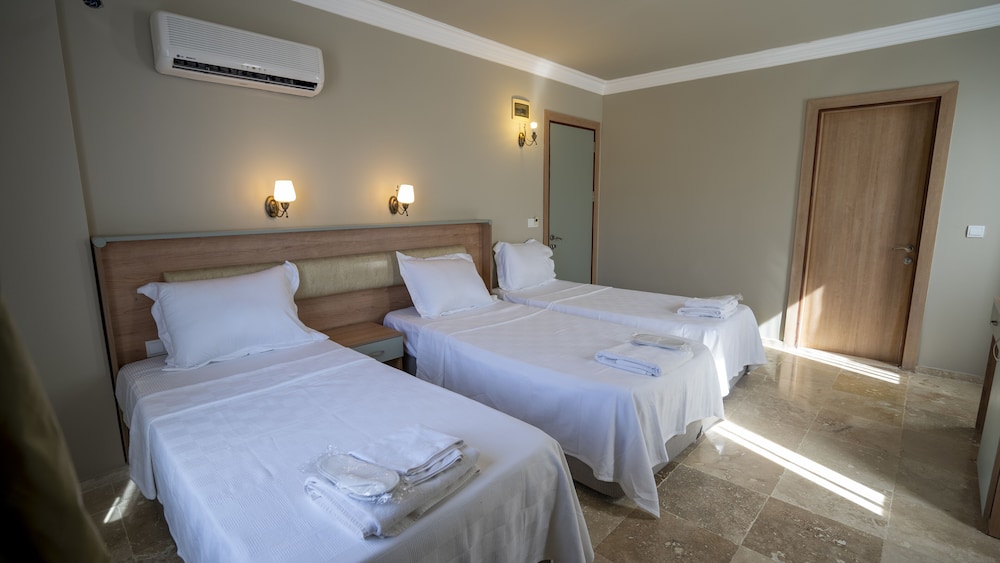 Hotel Cunda Marina 6/39