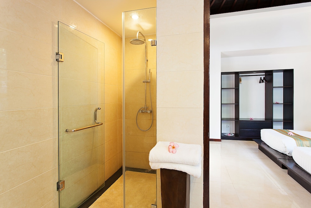 Kebun Villas and Resort 49/50