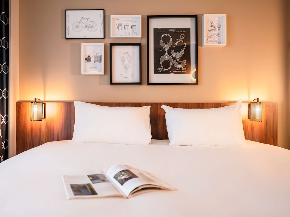 Mercure Paris Montparnasse Pasteur 19/73