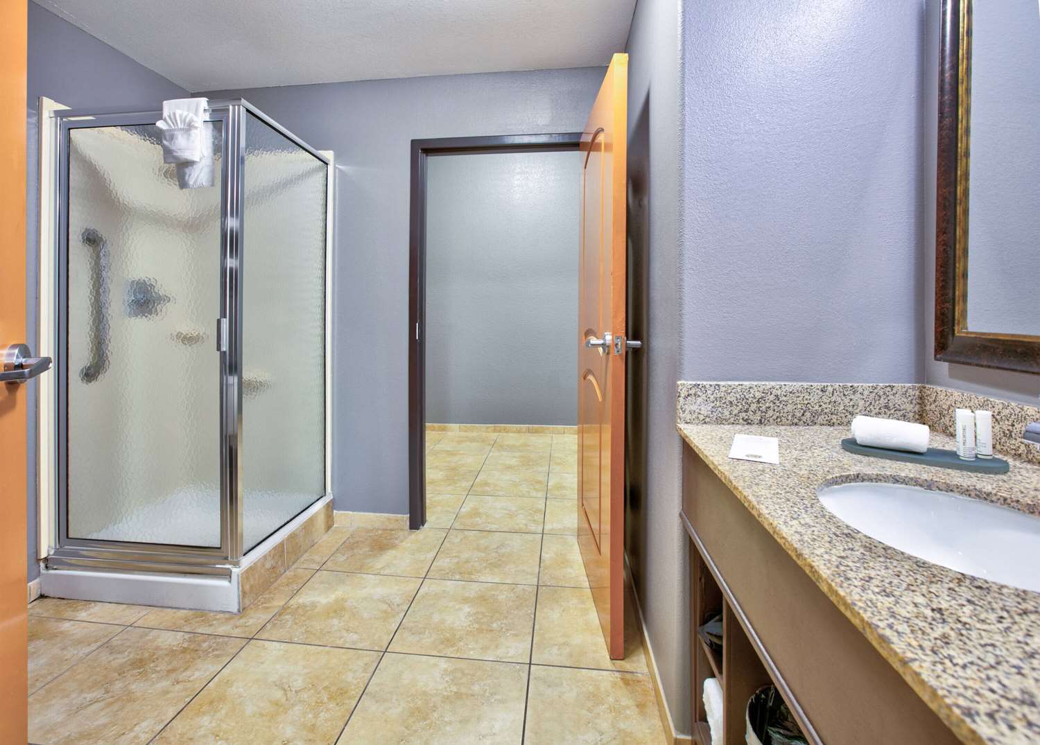 La Quinta Inn Suites Little Rock Bryant 14/18