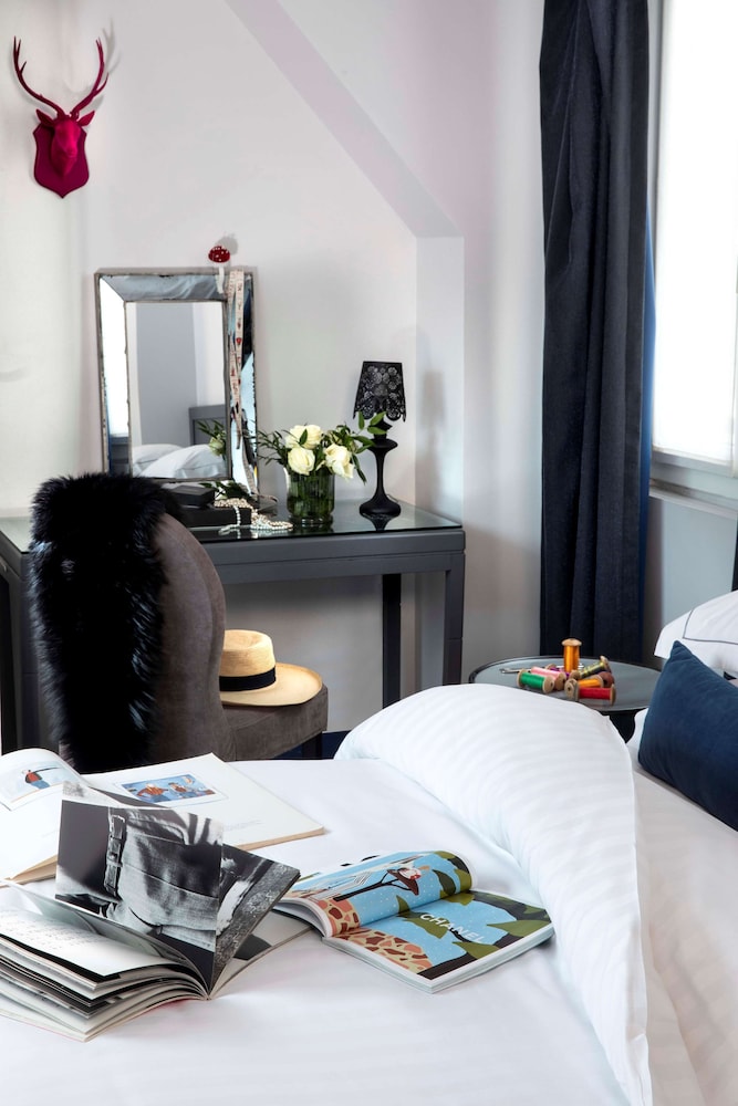 Hotel Mademoiselle 43/50
