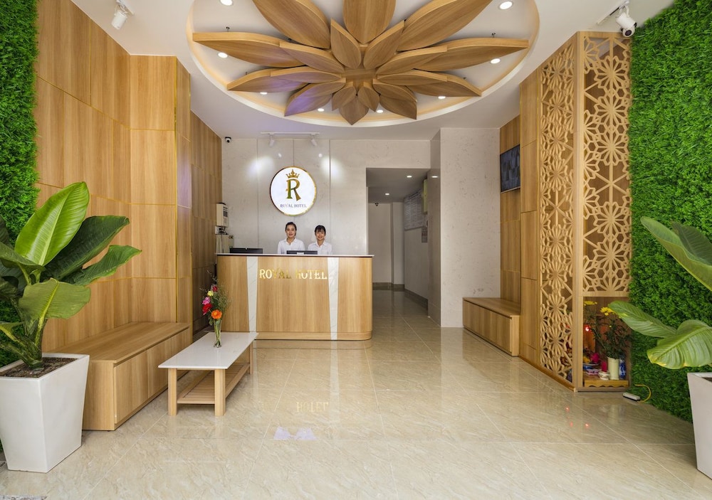 Royal Hotel Nha Trang 7/55