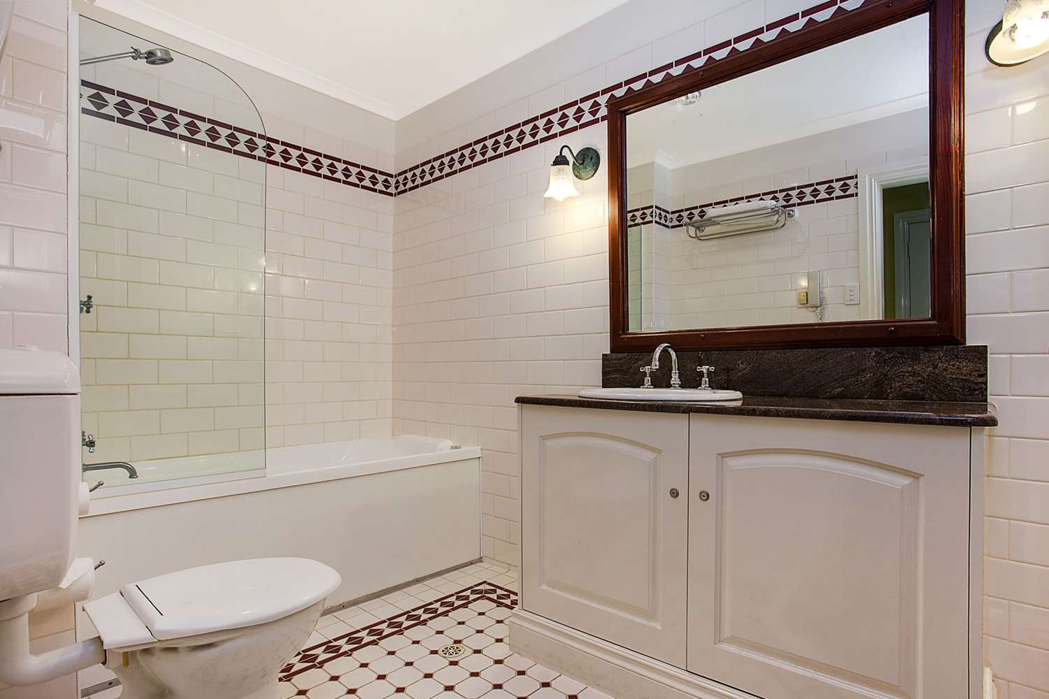 Quality Hotel Bentinck 34/35