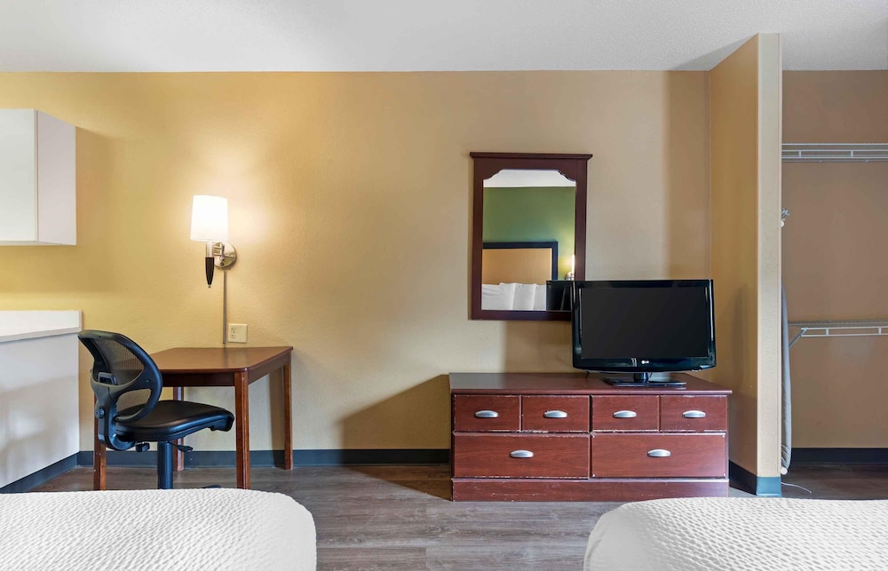 Extended Stay America - Savannah - Midtown 43/51