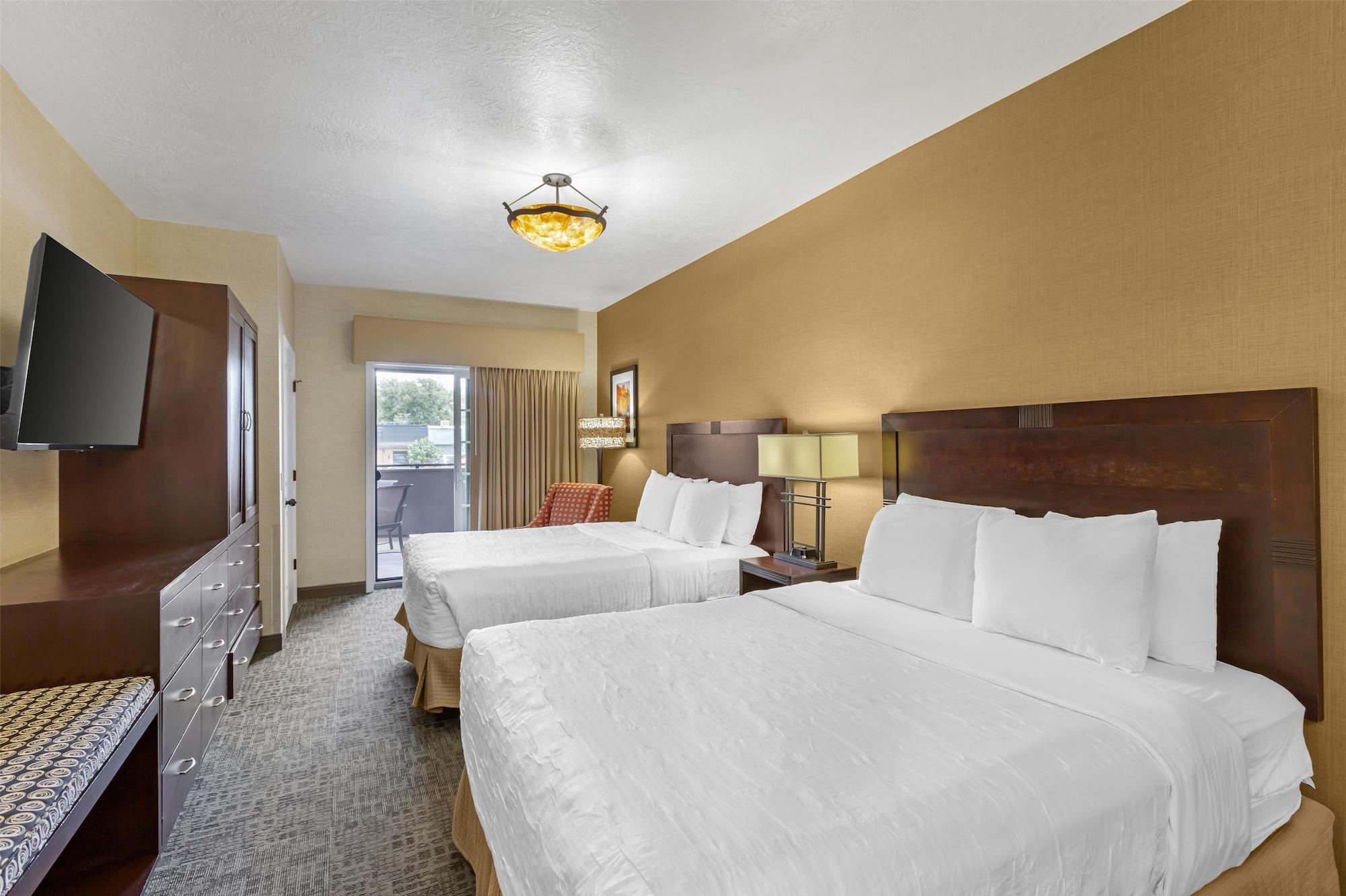 Suite, Multiple Beds, Balcony