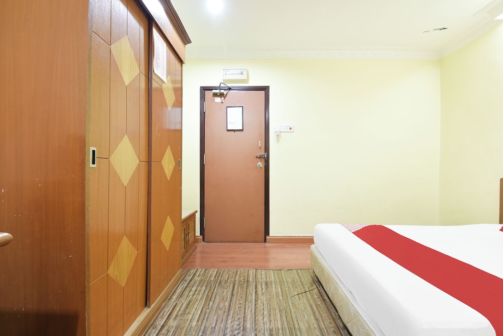 Hotel O Kota Bharu Near War Museum Formerly Azam Hotel 25/39