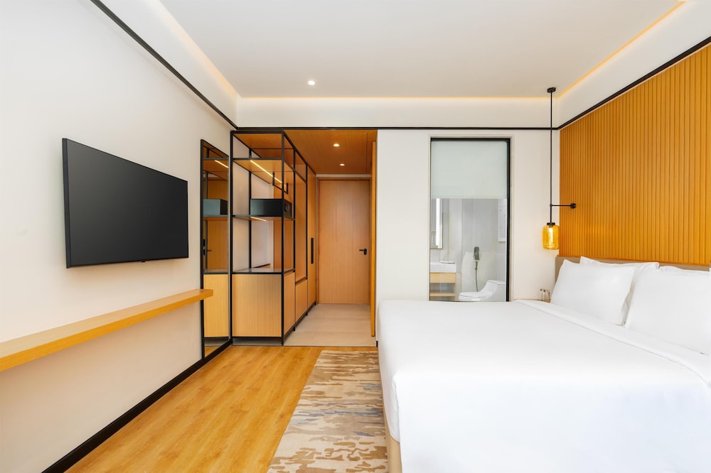 Radisson Hotel Prayagraj 5/50